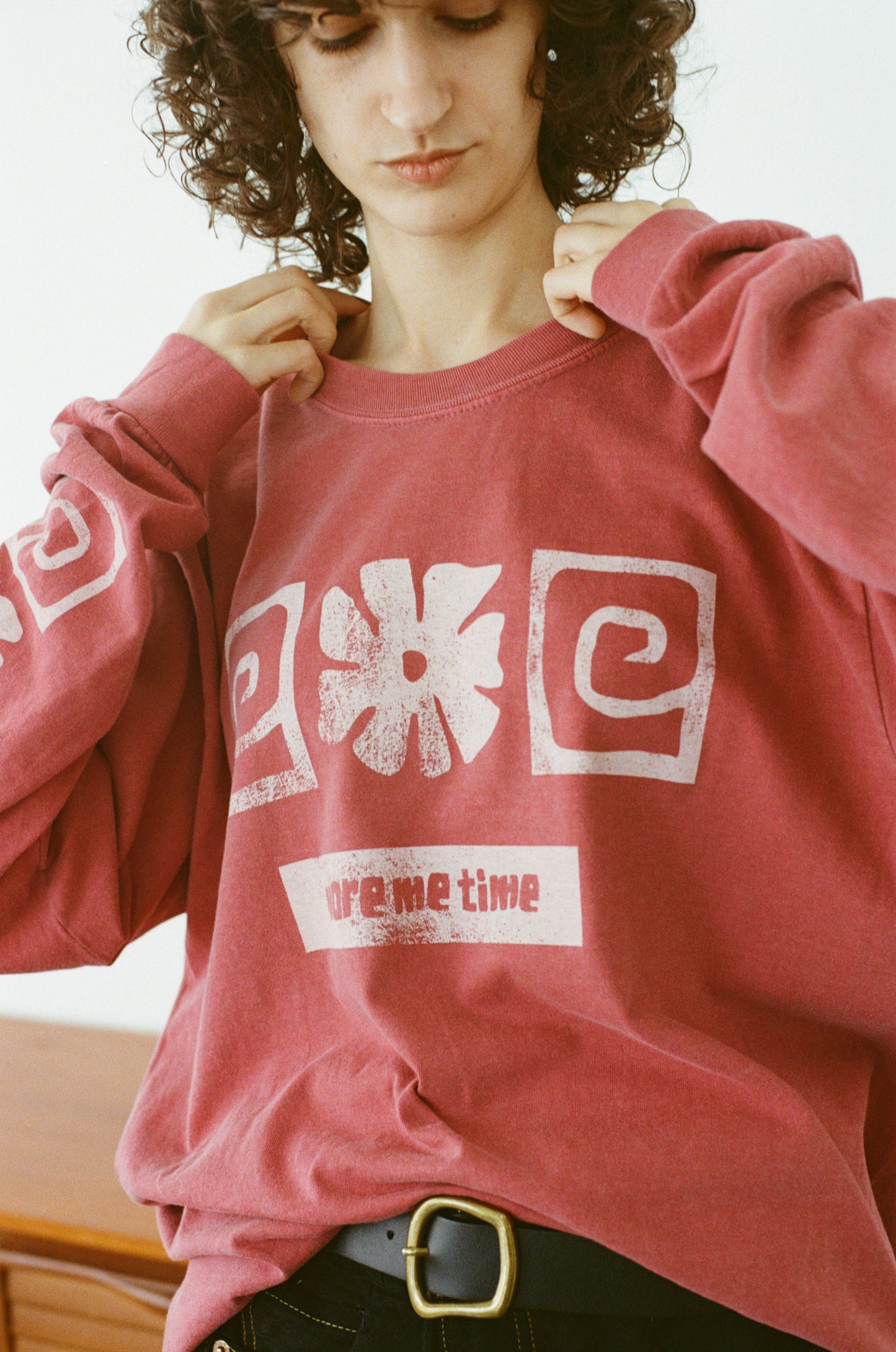 ME TIME LONG T-SHIRT