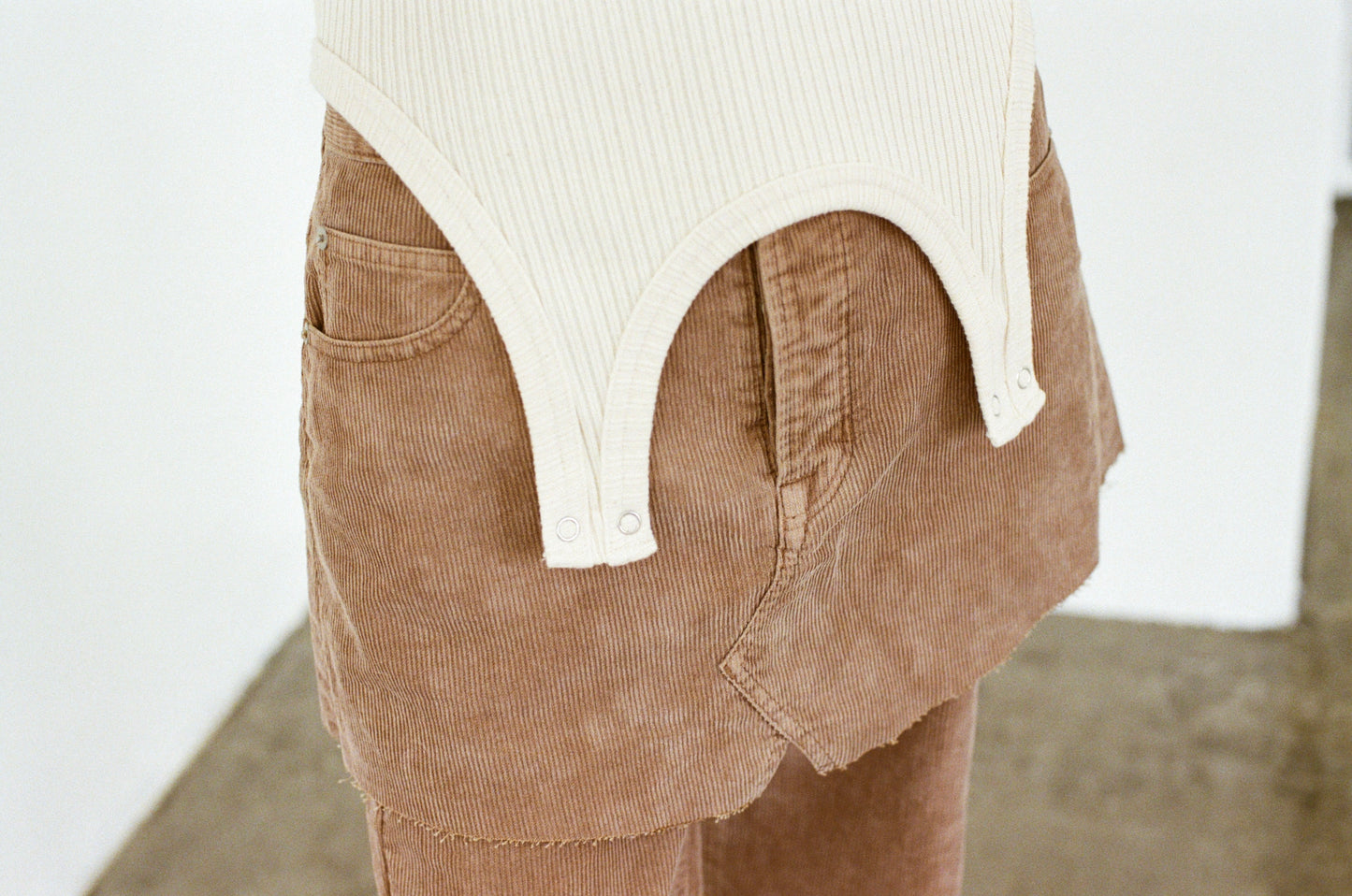 PETAL BROWN CORDUROY