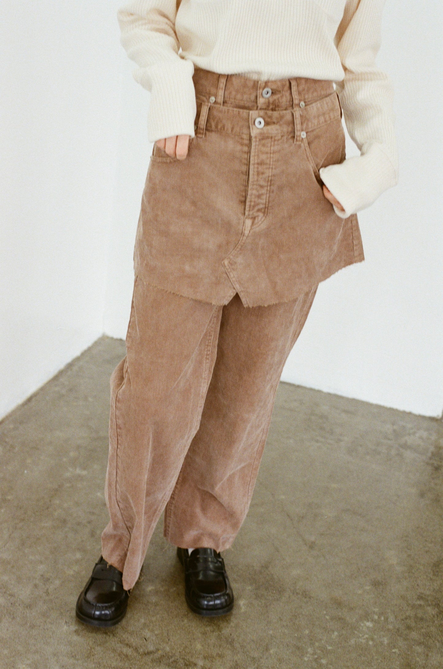 PETAL BROWN CORDUROY