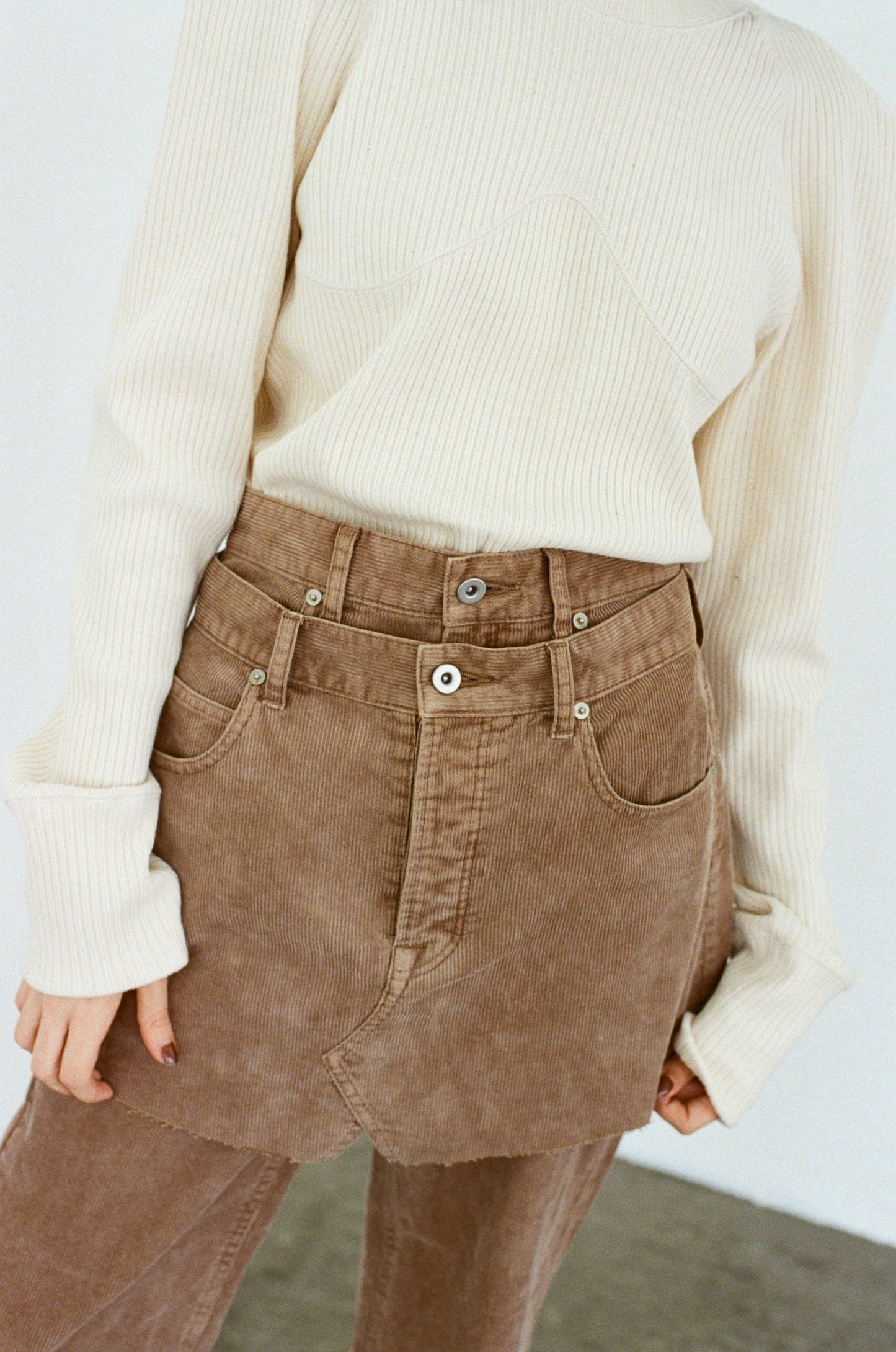 PETAL BROWN CORDUROY