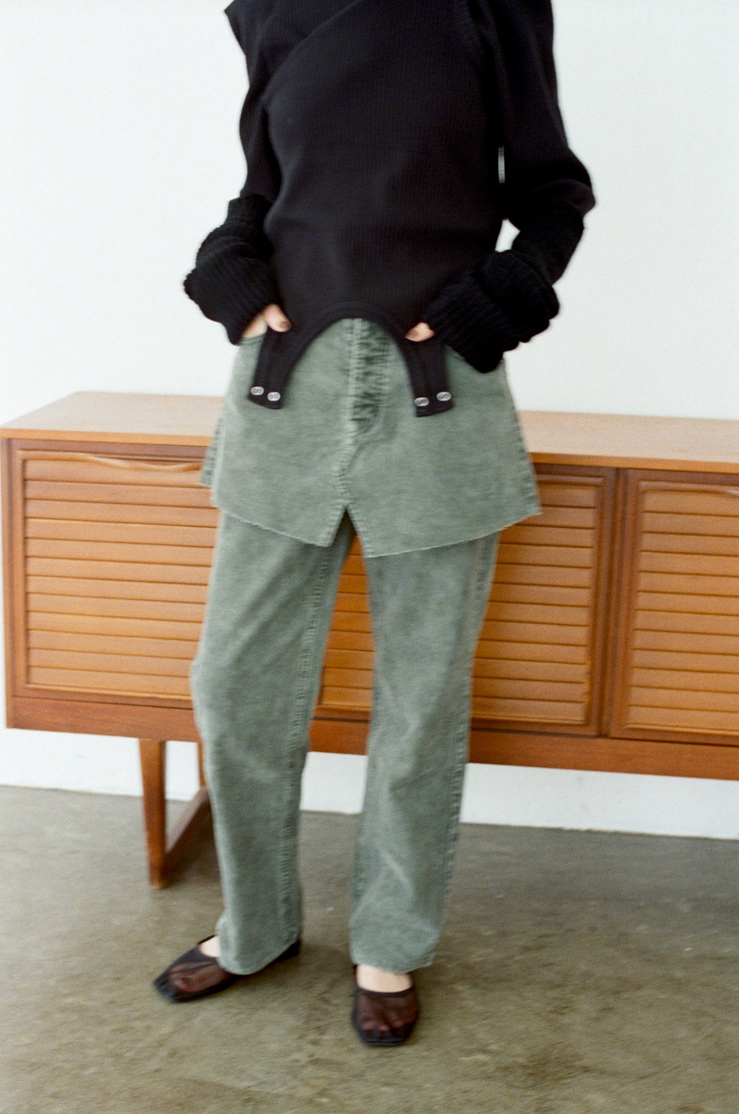 PETAL GREEN CORDUROY