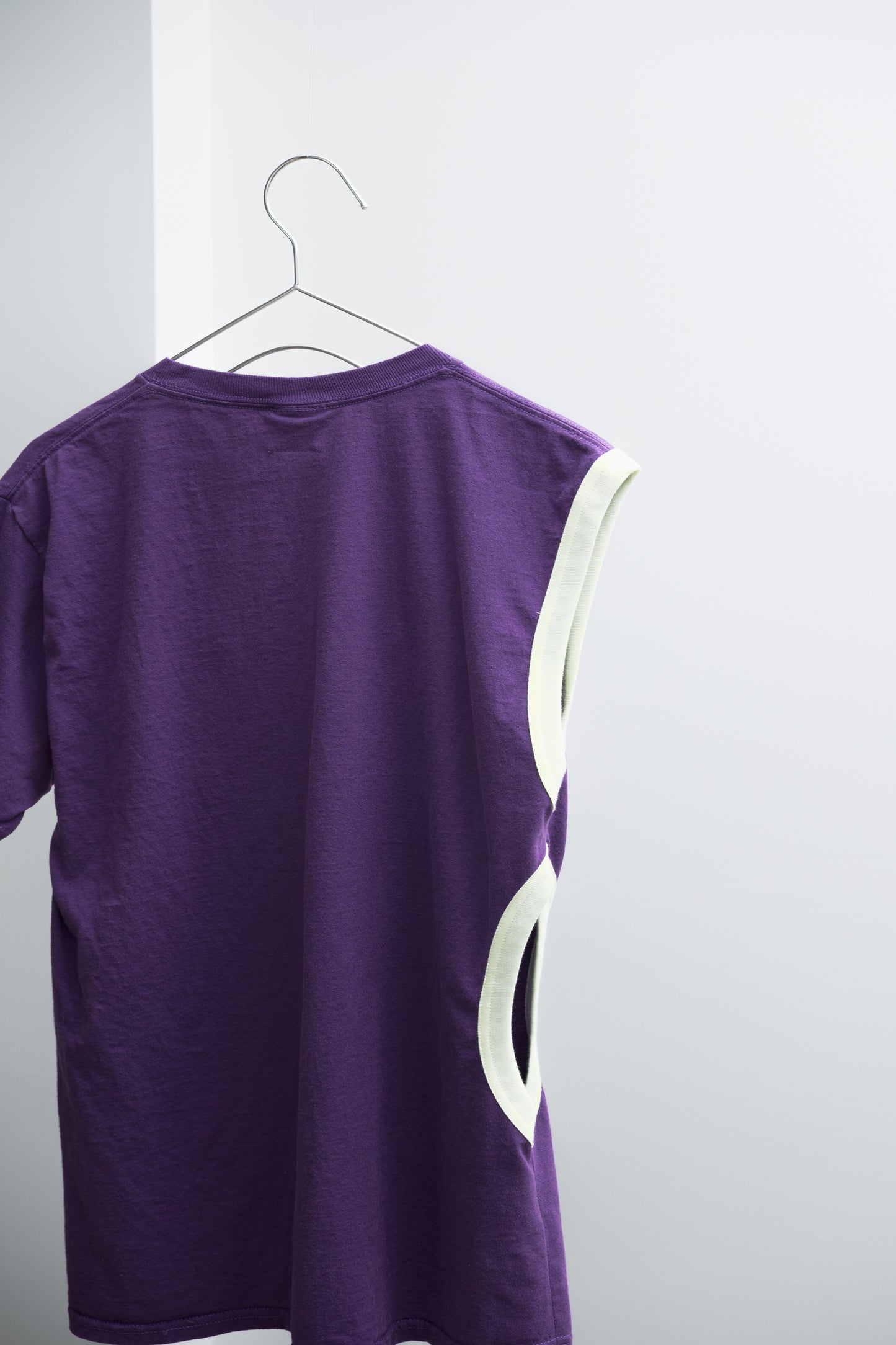 REMAKE ASYMMETRY T-SHIRT 1
