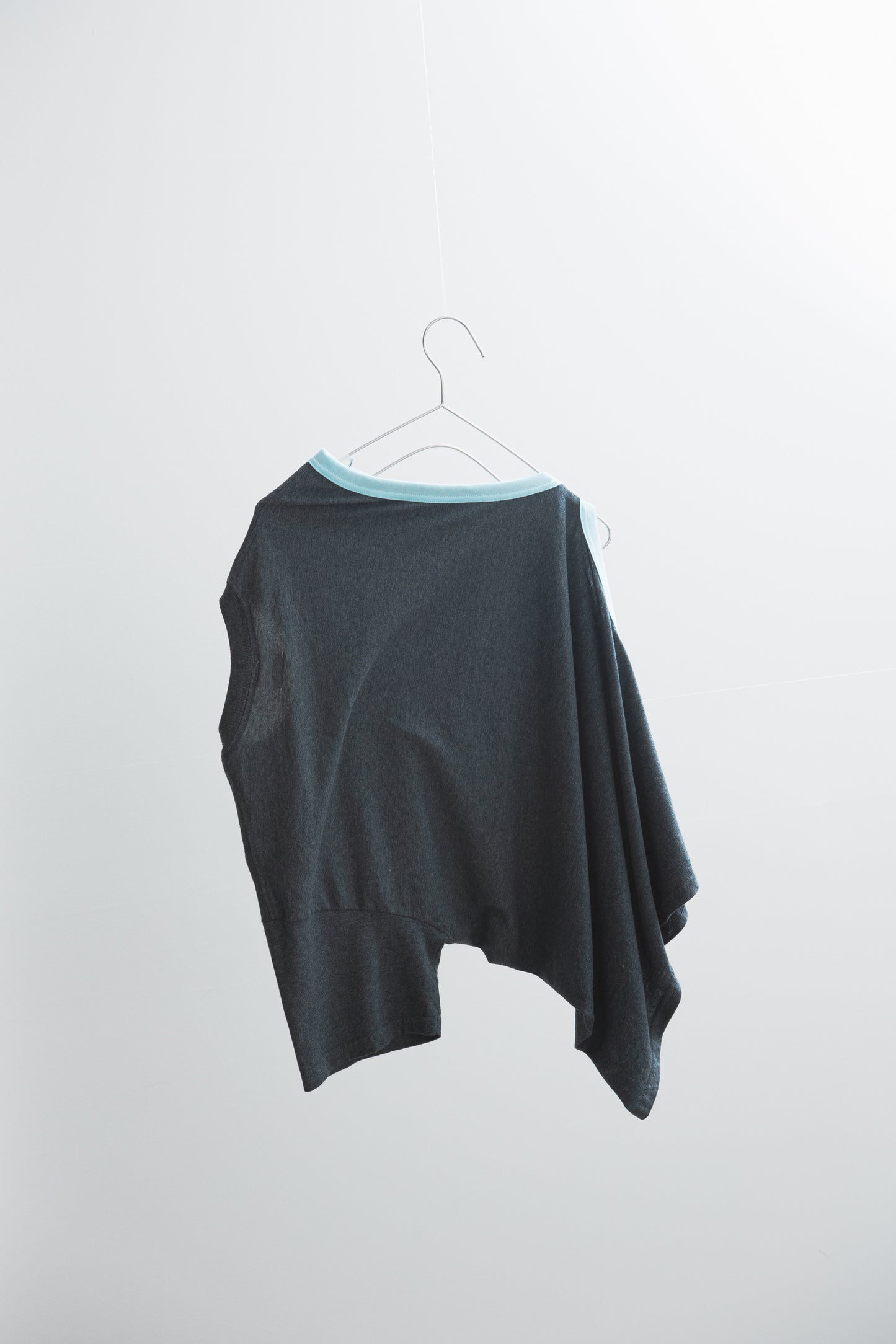 REMAKE ASYMMETRY T-SHIRT 3