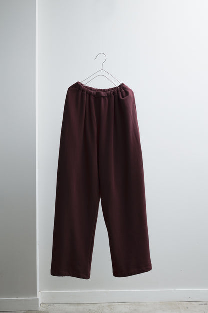 LOOSE SWEAT PANTS