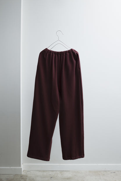 LOOSE SWEAT PANTS