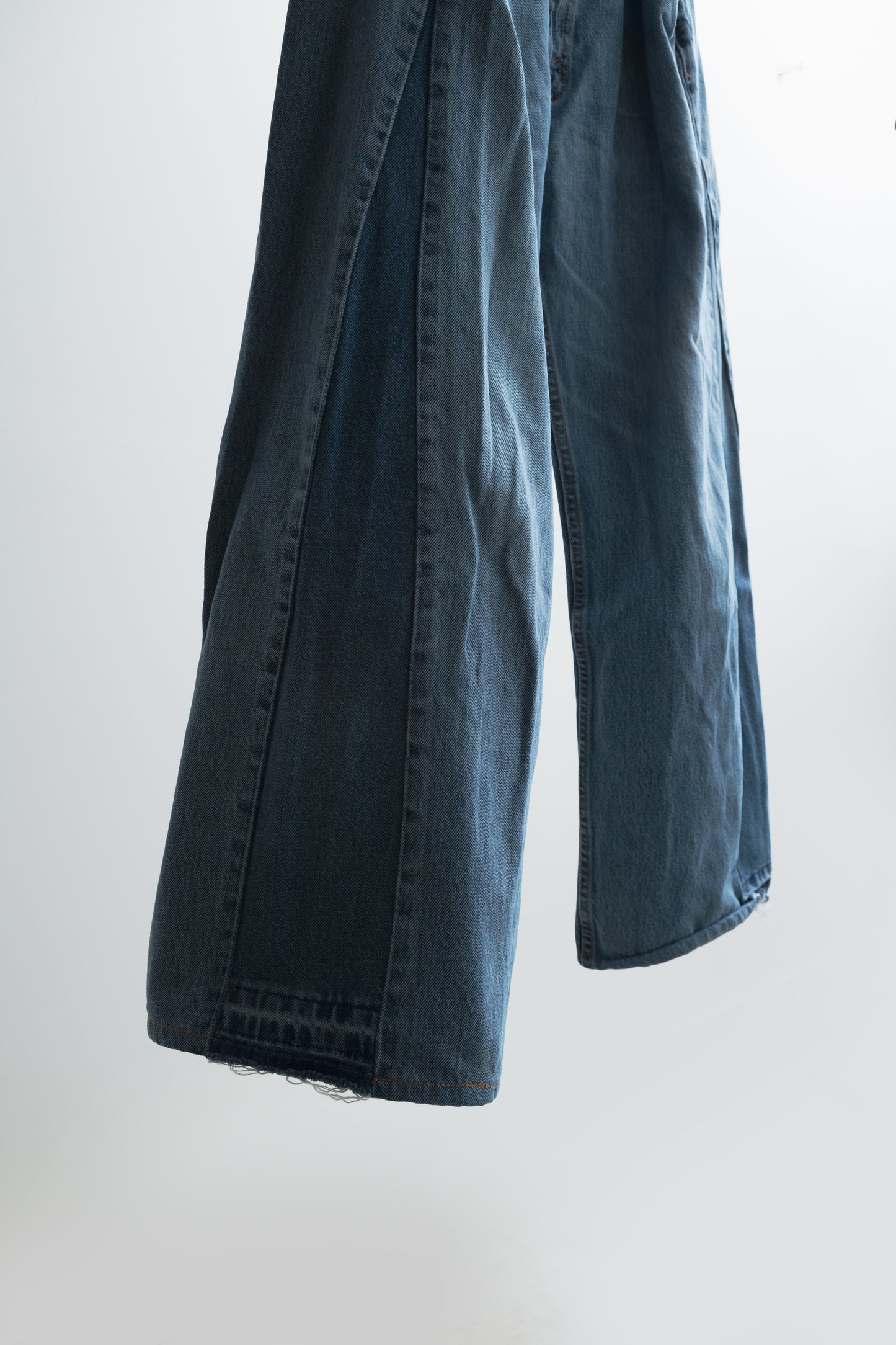 MULTI FIT WIDE DENIM 2