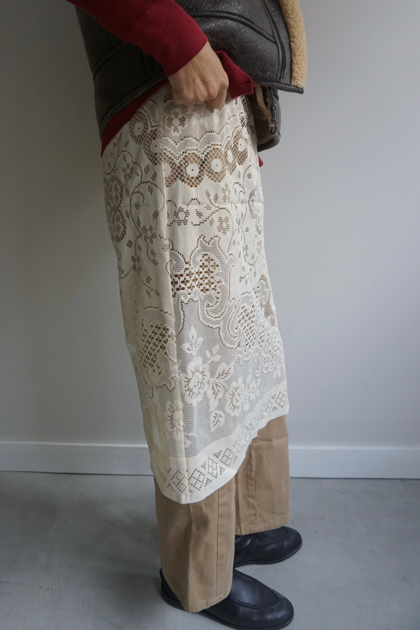 LACE SKIRT CREAM-4