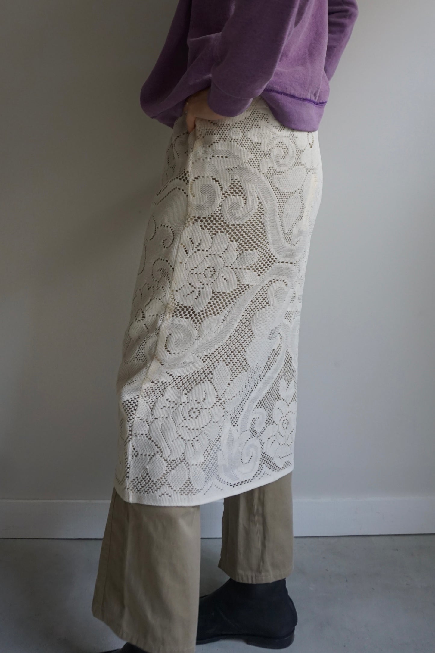 LACE SKIRT CREAM-2