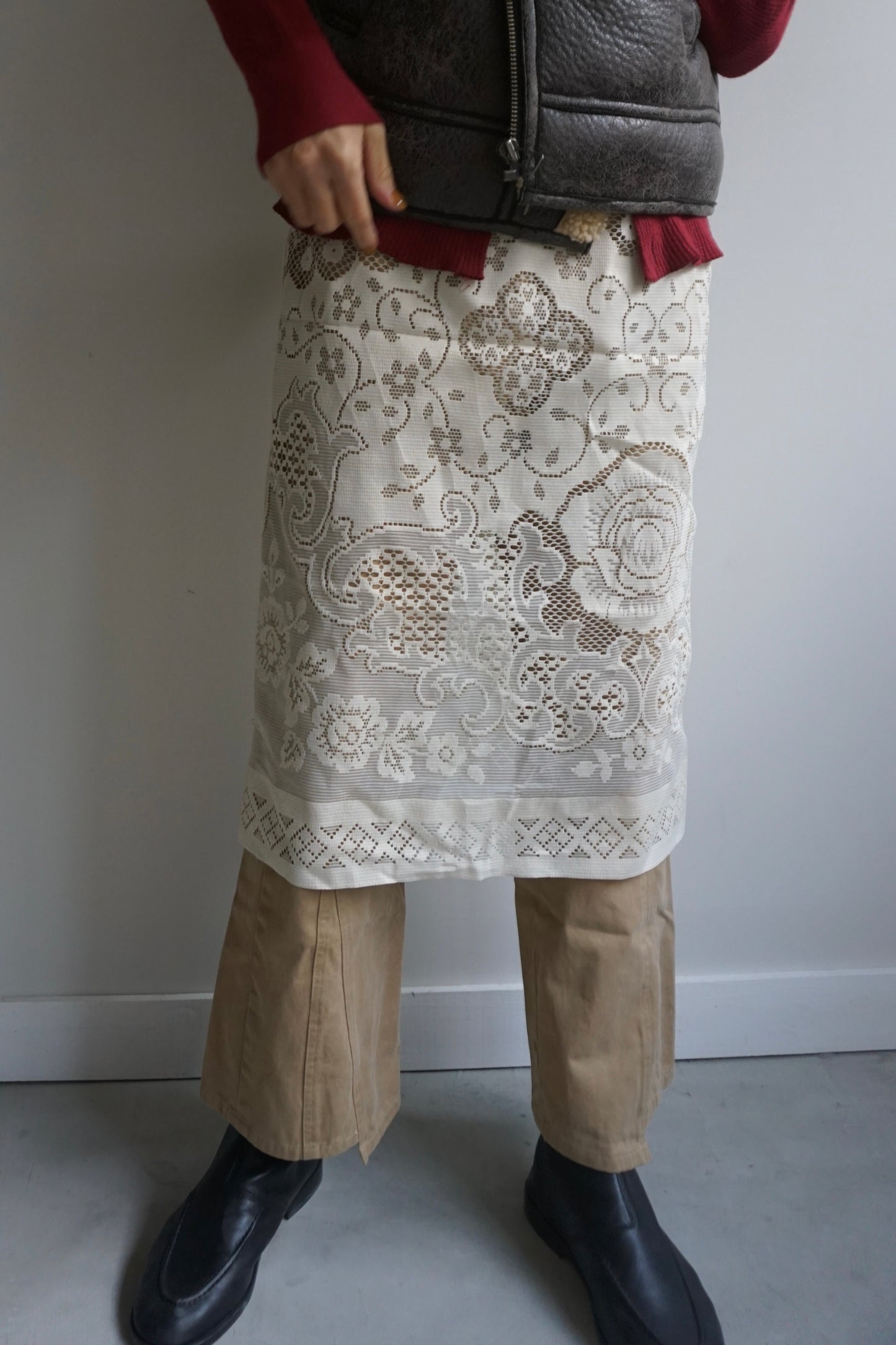 LACE SKIRT CREAM-4