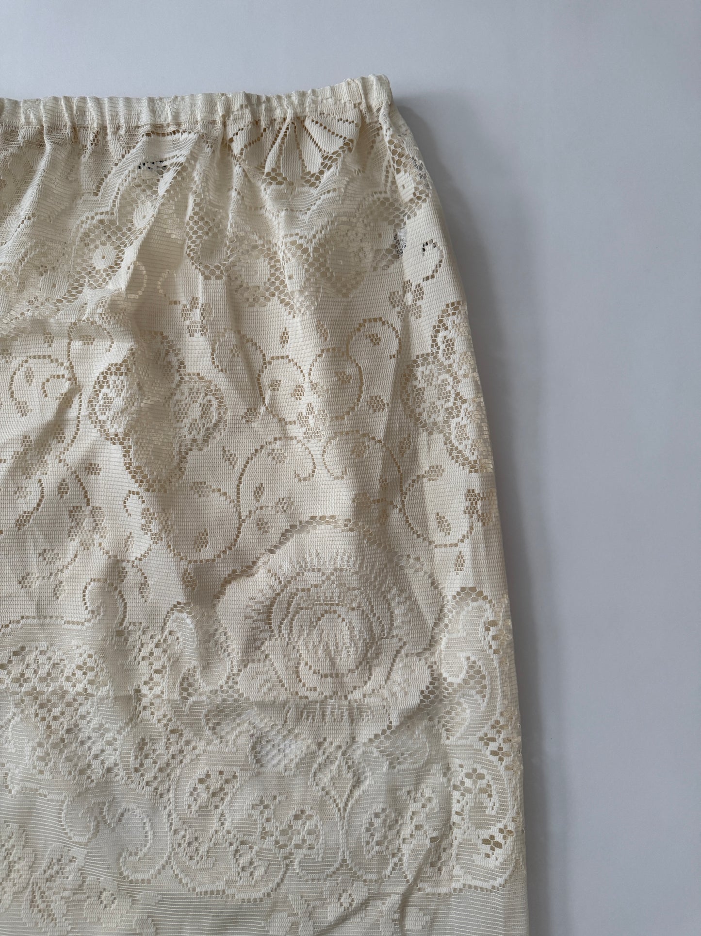 LACE SKIRT CREAM-4