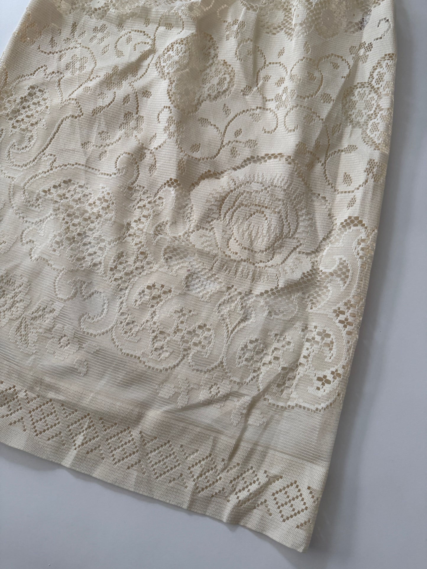 LACE SKIRT CREAM-4