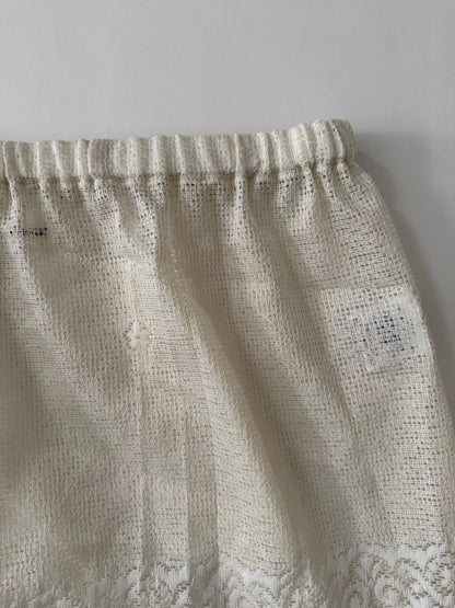 LACE SKIRT CREAM-1