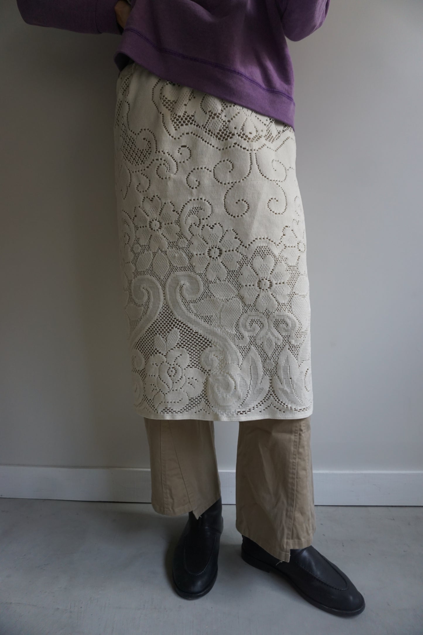 LACE SKIRT CREAM-2