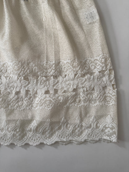 LACE SKIRT CREAM-1